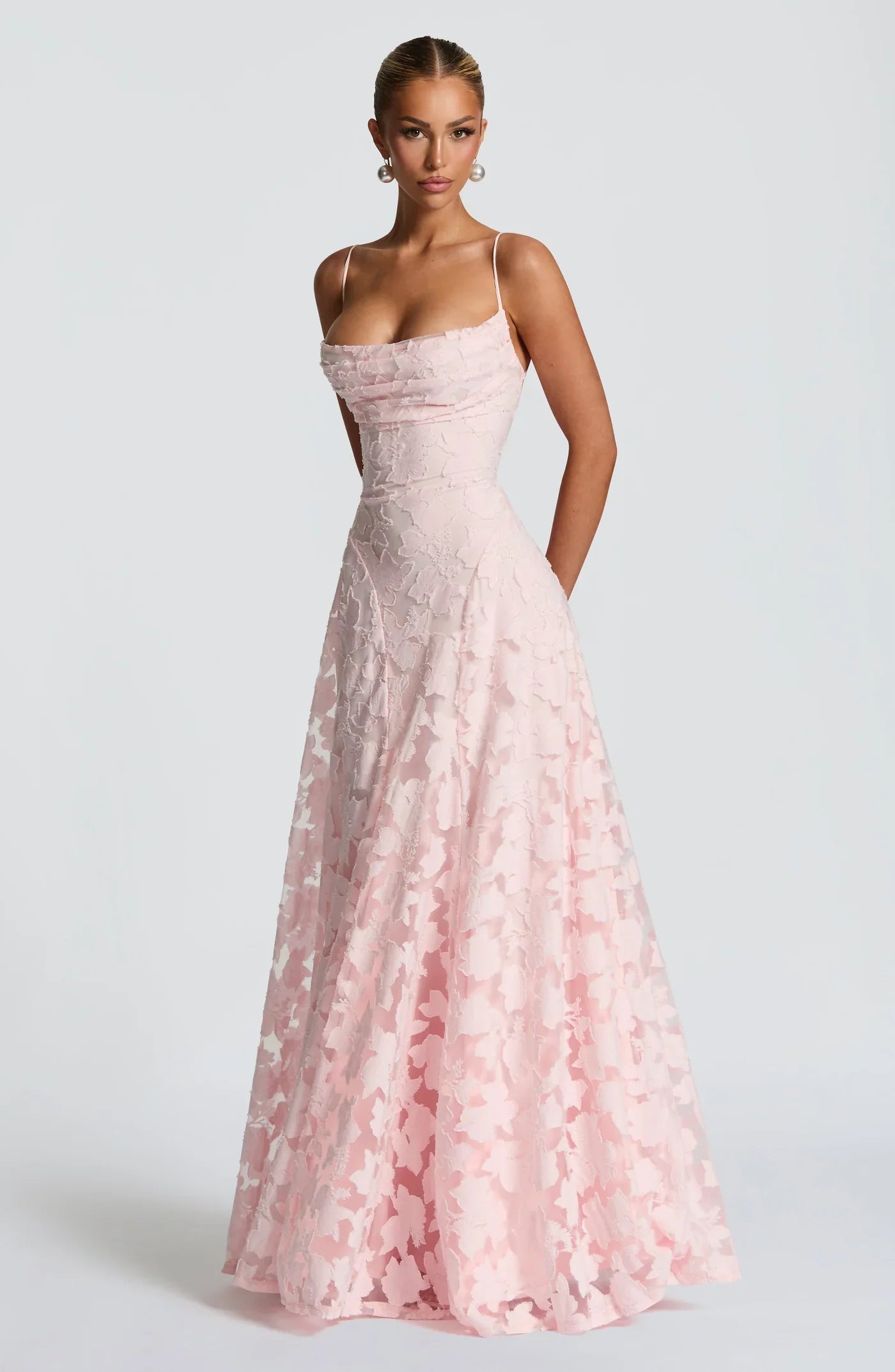 Women's Jacquard Evening Dress | Elegant Deep Burgundy Gown with Flowing Skirt 2