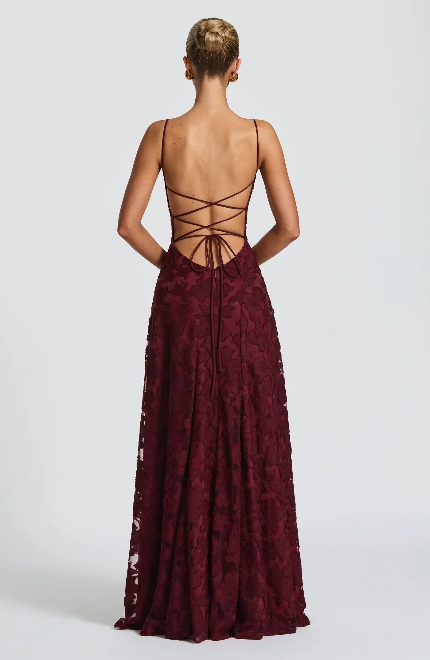 Women's Jacquard Evening Dress | Elegant Deep Burgundy Gown with Flowing Skirt 3