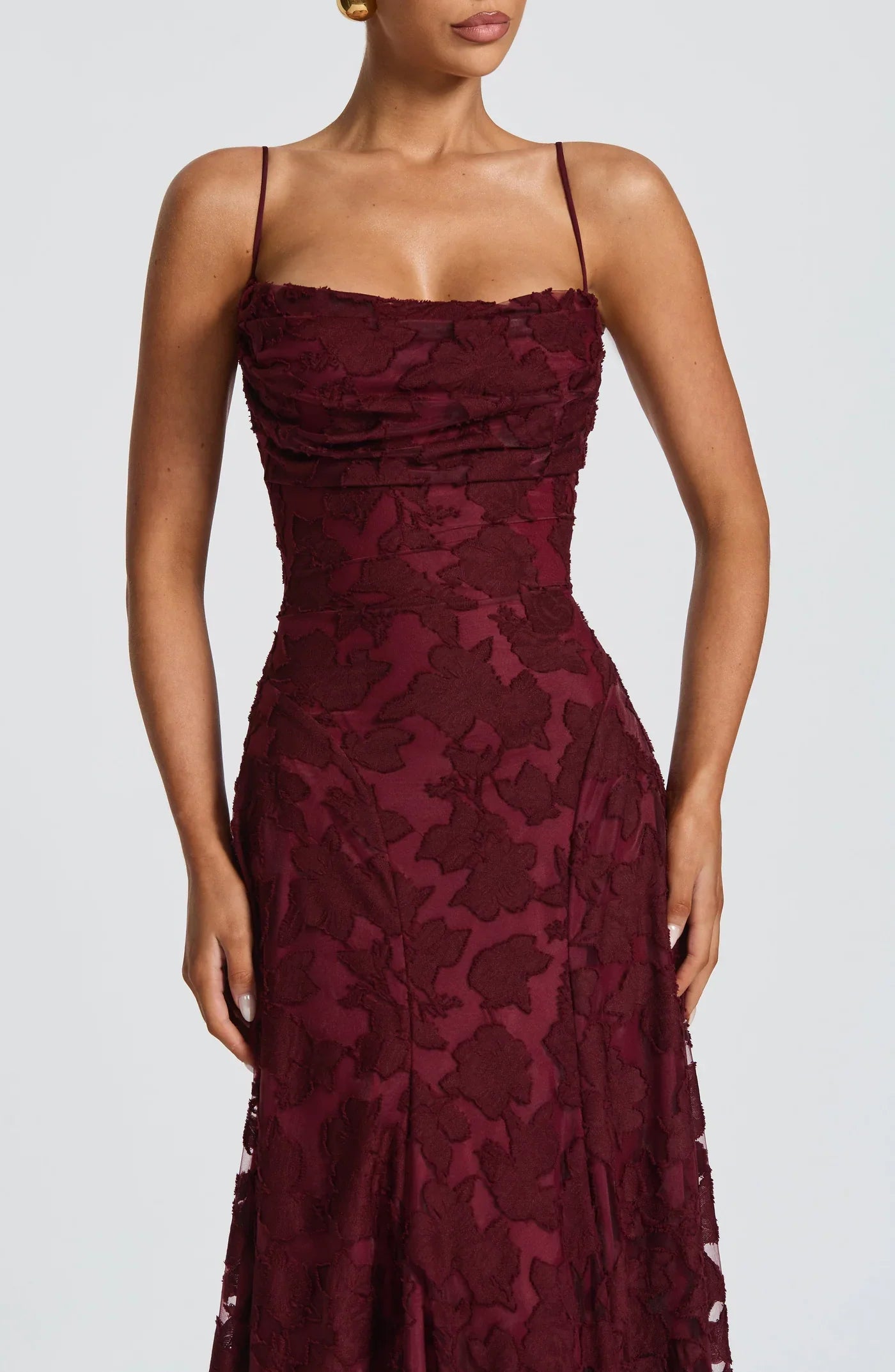Women's Jacquard Evening Dress | Elegant Deep Burgundy Gown with Flowing Skirt 4